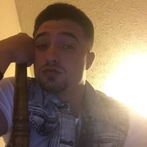 Meet your Posher, Brandon